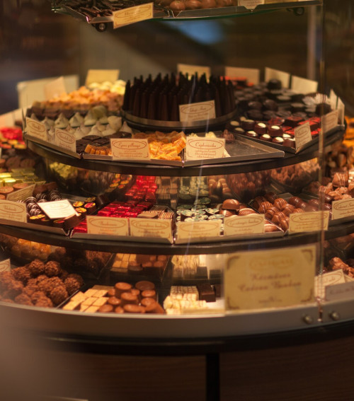 Artisan “Kézműves” Confectionery (Kézműves Cukrászda)