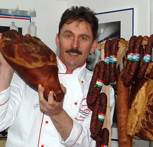 Dinya Imre kistermelő