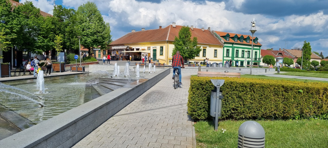 Kossuth Lajos Square